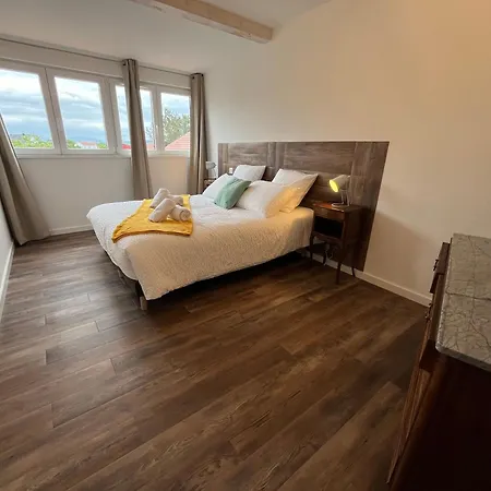 アパート La Cour De Mamama 4 *